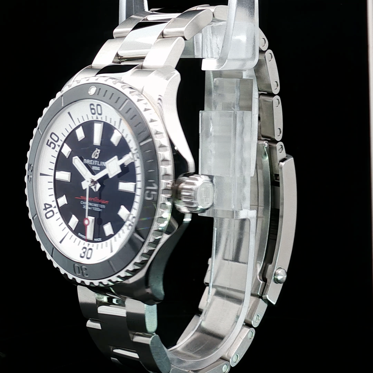 2025 Brietling Superocean 44mm A17376