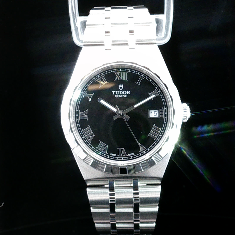 Brand New Tudor Royal 38mm Black Dial Roman M28500