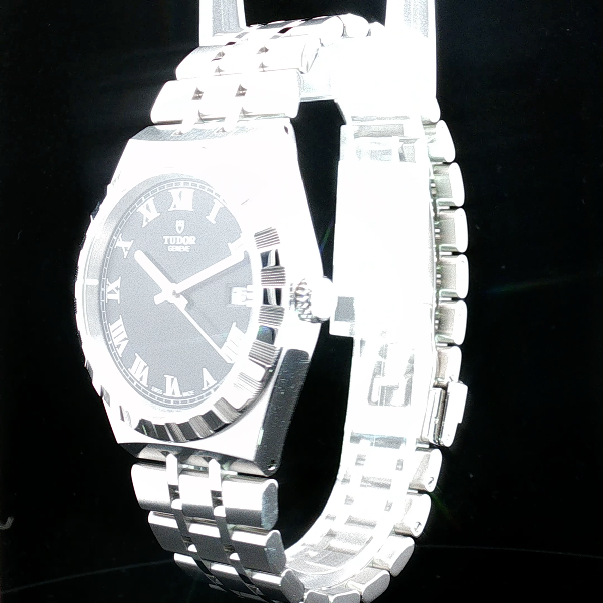 Brand New Tudor Royal 38mm Black Dial Roman M28500