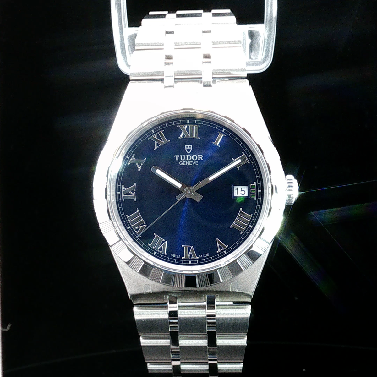 Brand New Tudor Royal 38mm Blue Dial Roman M28500
