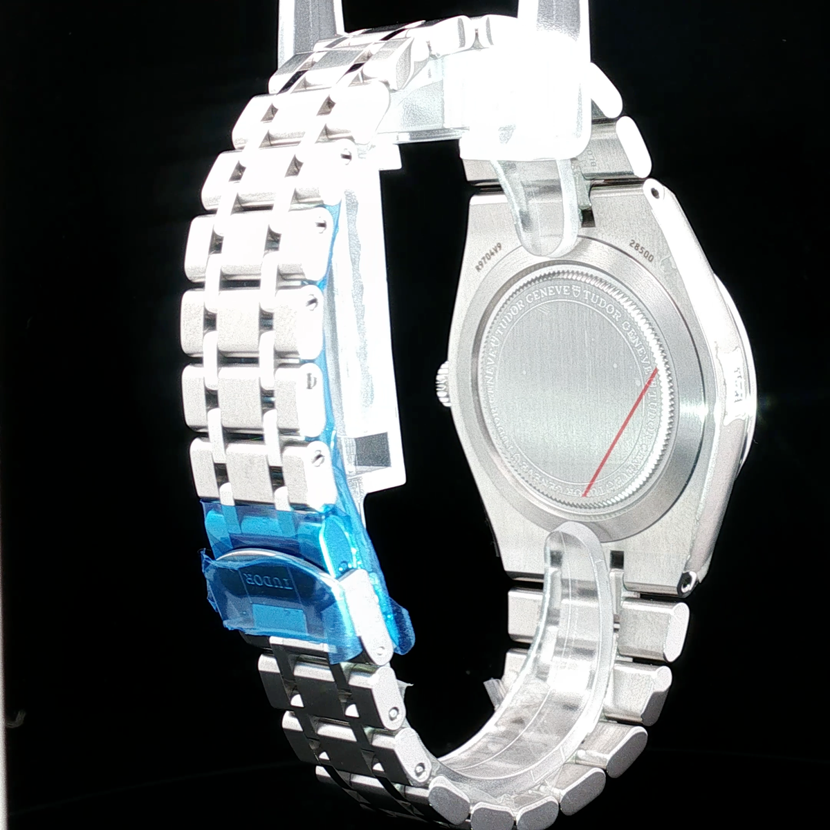 Brand New Tudor Royal 38mm Blue Dial Roman M28500