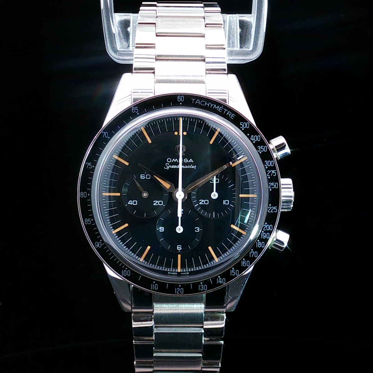 First Omega in Space (FOiS) with the Calibre 3861 - Preowned - 310.30.40.50.06.001
