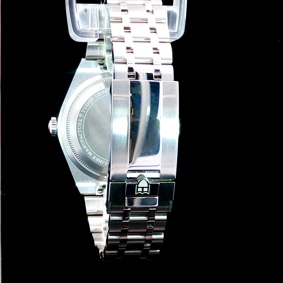 Brand New Tudor Royal Green Ref. M2840D1A0-0003