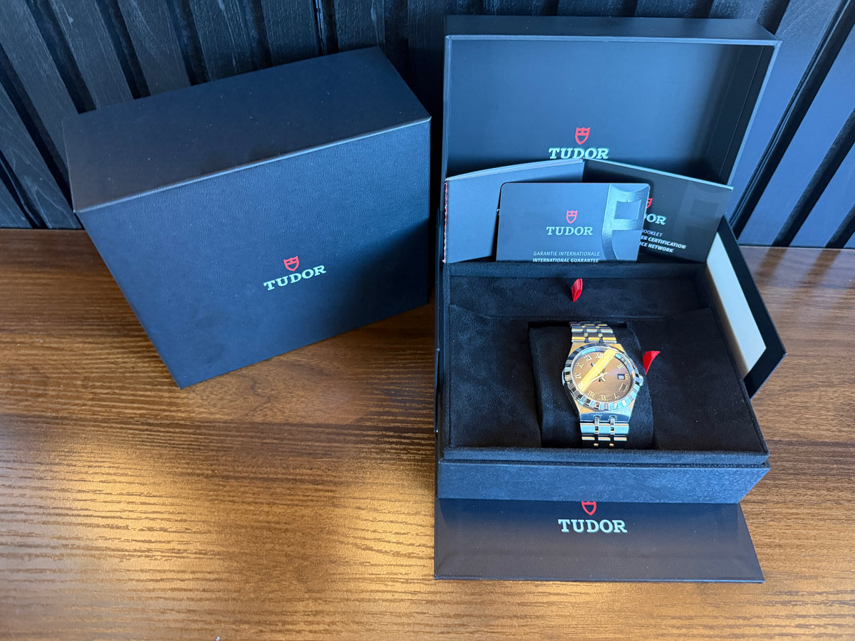 Brand New Tudor Royal 38mm Black Dial Roman M28500