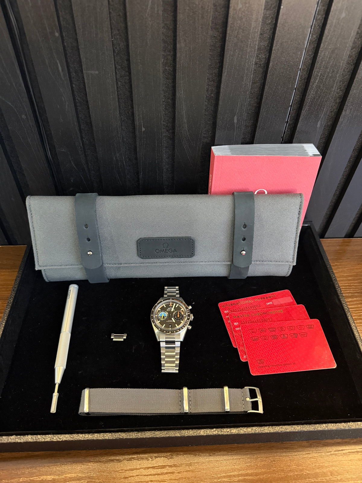 Omega Speedmaster Pilot Flight Qualified- Complete Set - 332.10.41.51.01.002