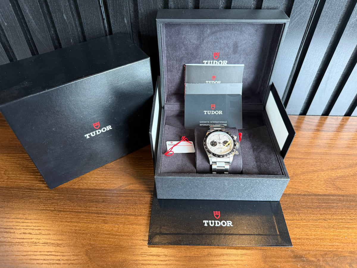 Tudor NOS - Tudor Black Bay Chrono Panda - 79360N-0012