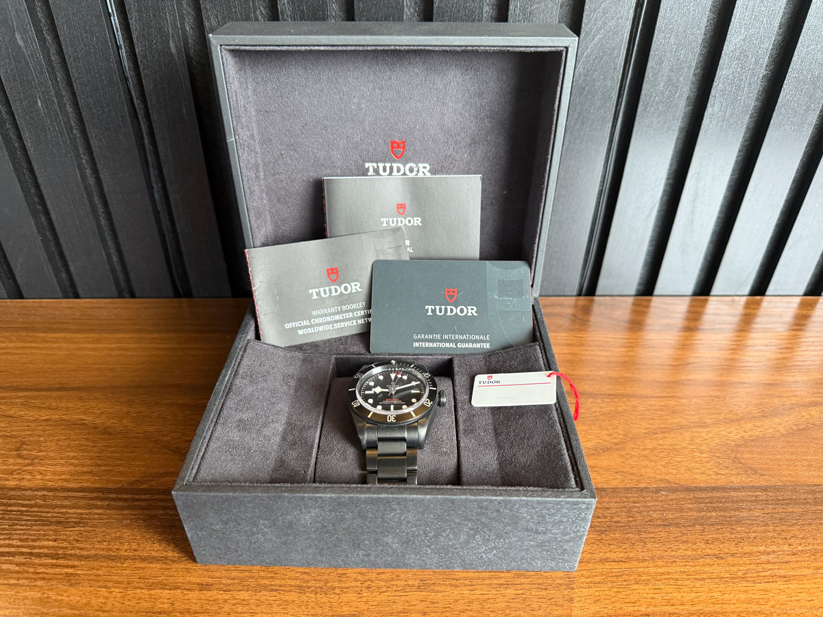 Tudor Black Bay Dark - Mint - Full Set Heritage Black Bay Dark 41mm Black Dial PVD 79230DK