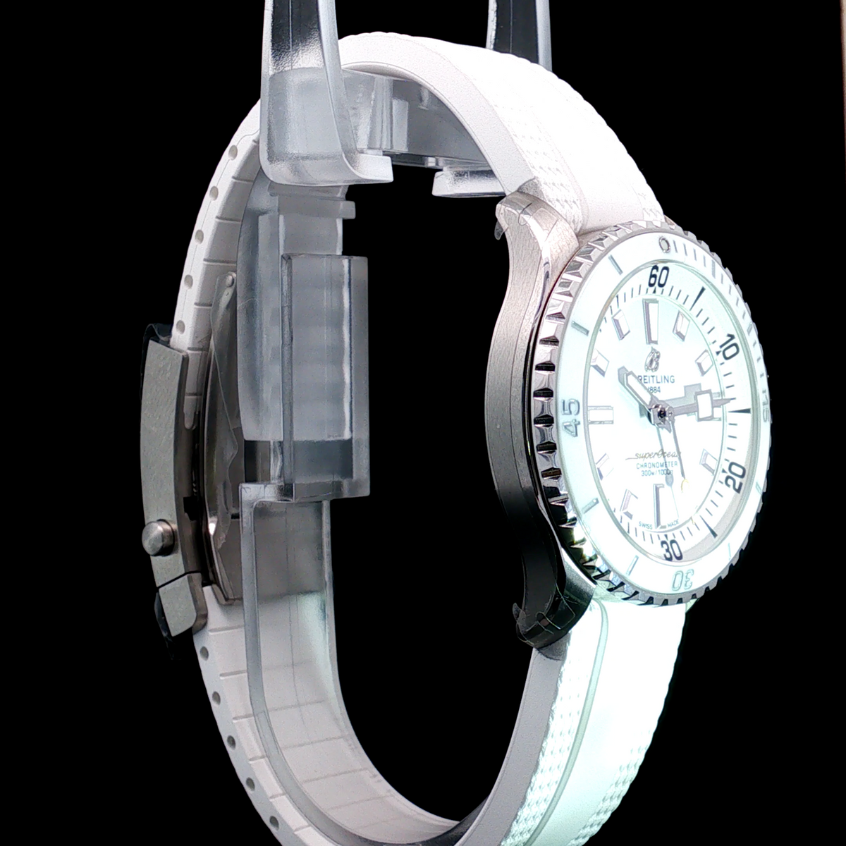 Breitling Superocean Automatic 36 A17377211A1S1