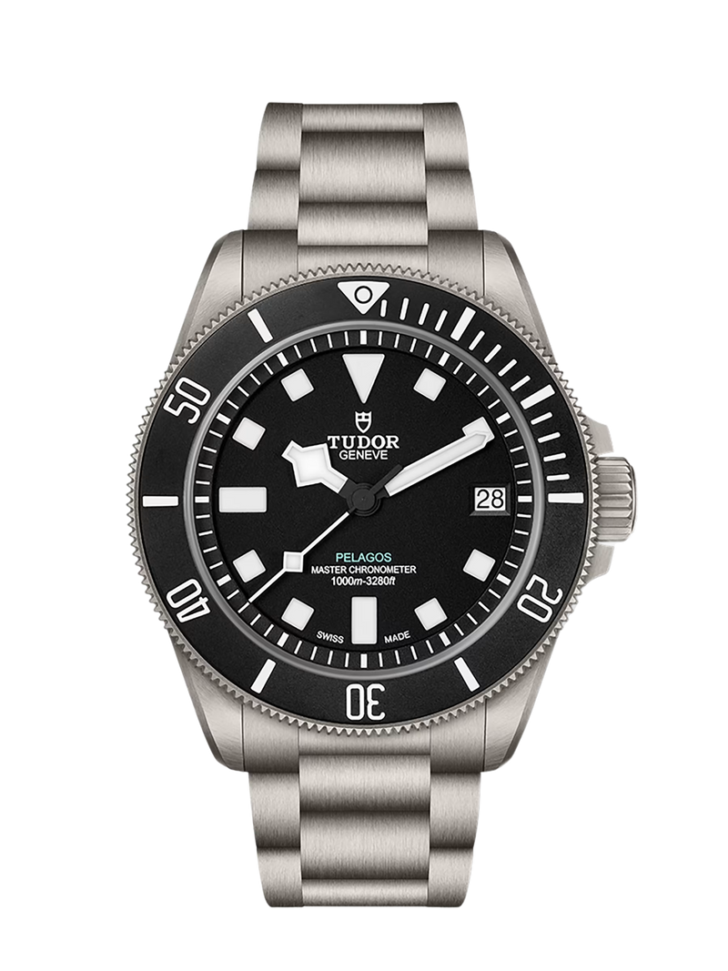 Pelagos Ultra Manufacture Calibre MT5612-U Unidirectional rotating bezel Titanium bracelet M2543C1A7NU-0001
